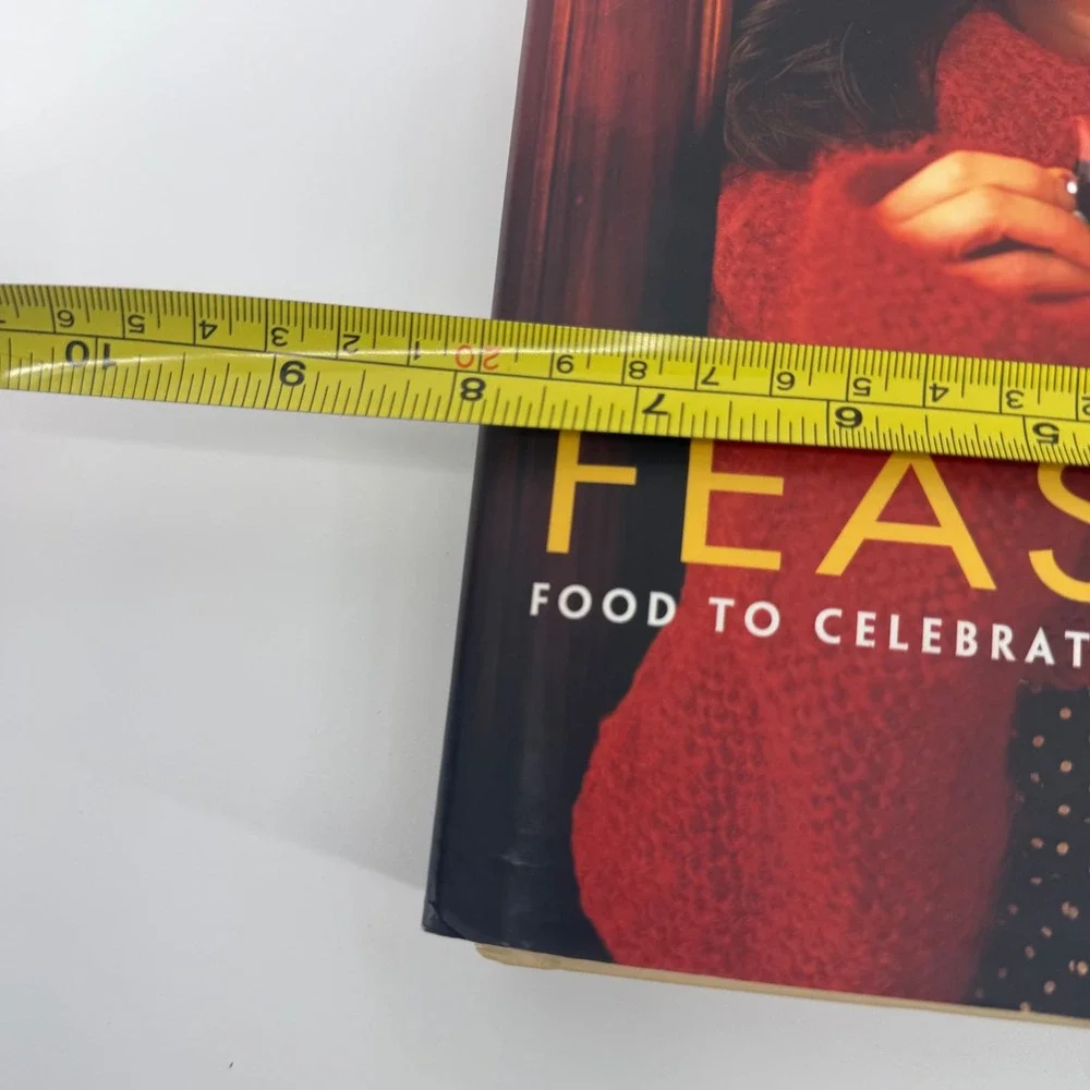 Nigella Lawson‎ Feast Food to Celebrate Life Cookbook Hardcover First Edition